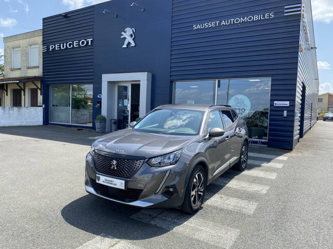 Peugeot 2008 (2) Peugeot 2008 (2)